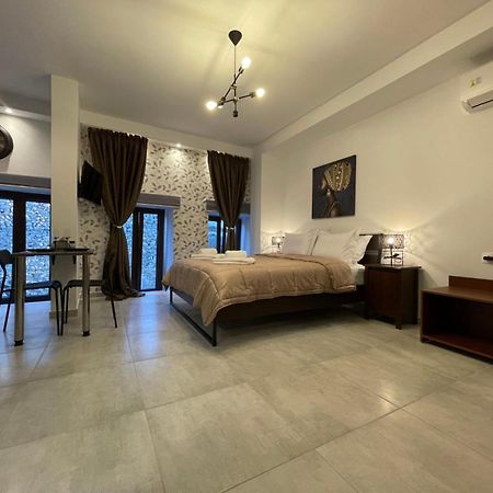 Boutique At Historic Centrum-With Free Parking Ioannina Exterior photo